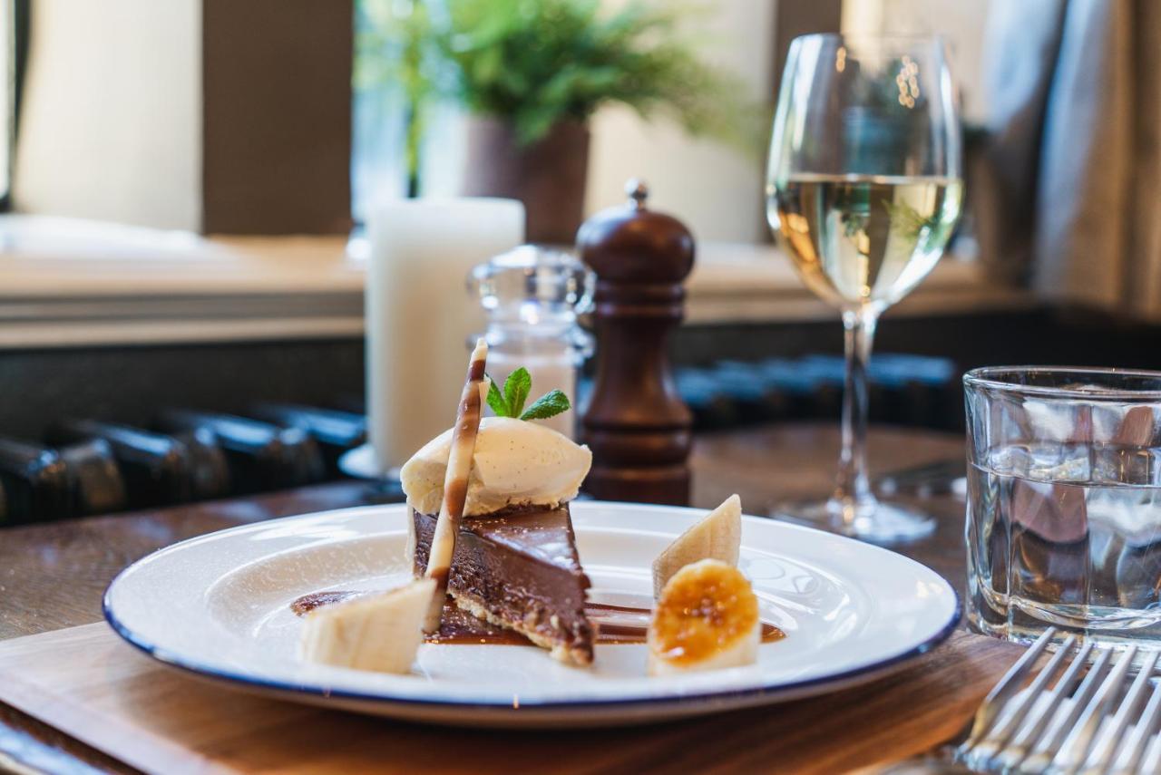 The Highdown - Brunning And Price Hotell Worthing Exteriör bild